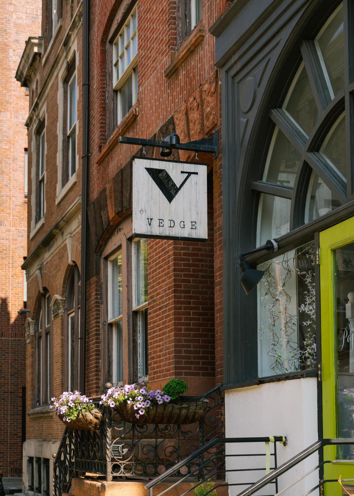 Sonder By Marriott Bonvoy The Witherspoon Apartments Center City Philadelphia Exterior photo